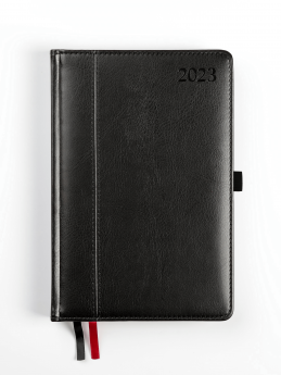 Plānotājs AMBASSADOR BLACK EDITION 2026, PU, A5, diena, melna krāsa (Latviešu valodā)