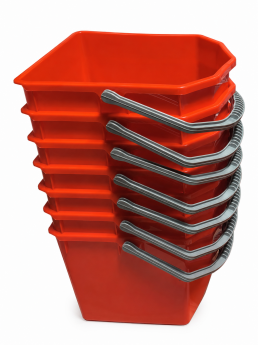 Plastmasas spainis 25L kvadrātveida ar plastmasas rokturi